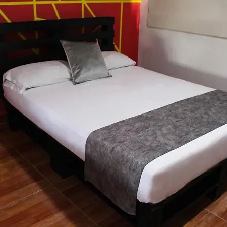 33 Hotel Bulerias Medellin Exterior photo