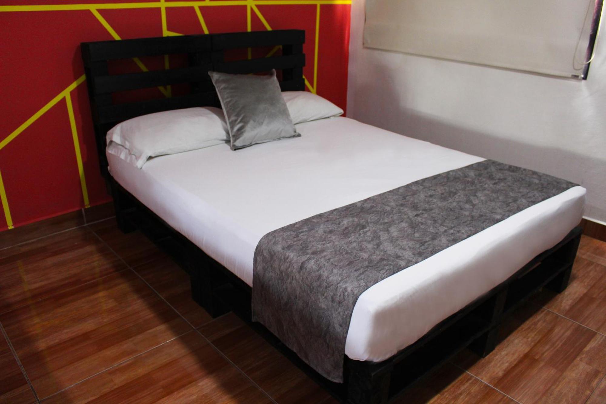 Hotel 33 Bulerias